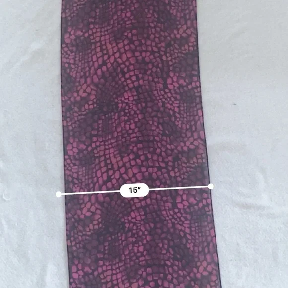 Elegant Pink and Black Chiffon Scarf - Picture 2 of 9